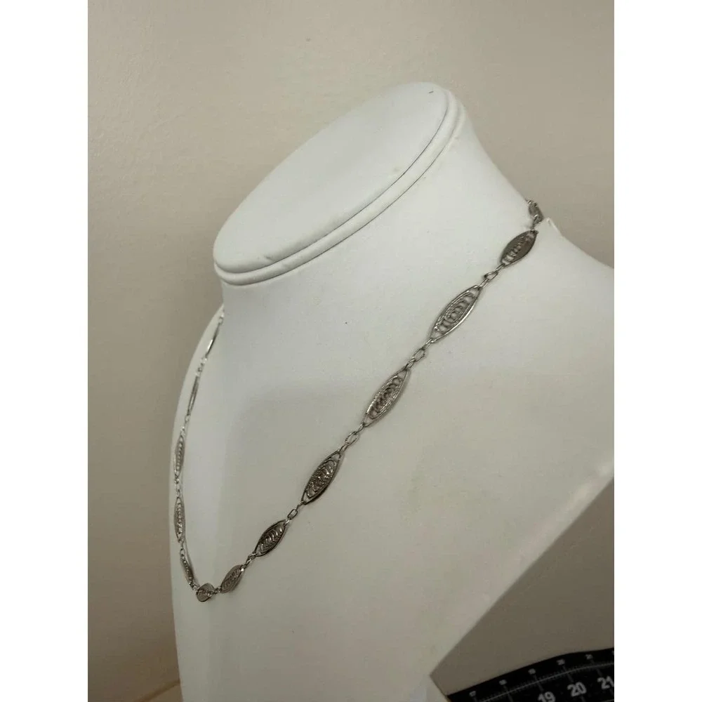 Trifari Filigree Station Necklace Silver Tone Marquise Openwork Link Vintage